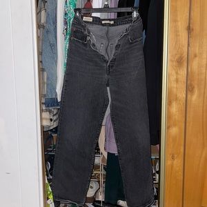 Levi’s ribcage straight 👖